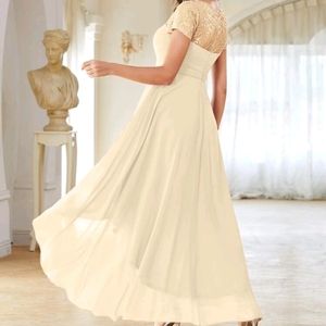 Contrast lace yoke high low hem dress